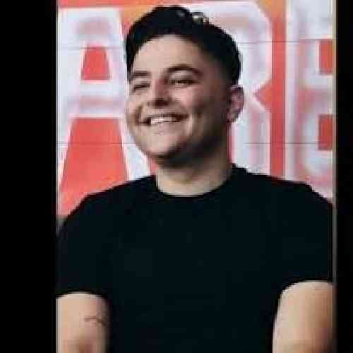 اشکان فتحی ماشینم بیه میخانه پرناوی پیک مشروبه